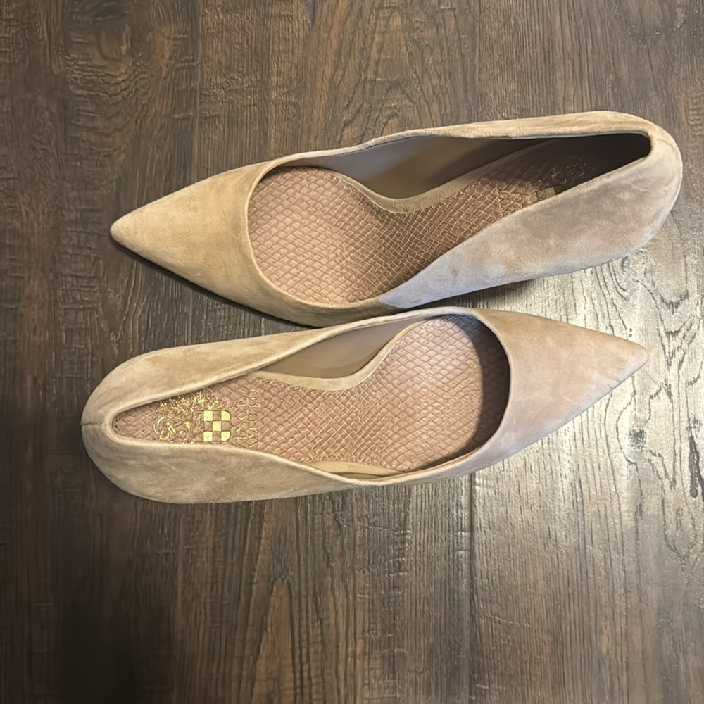 Vince Camuto Cadie Heels - Picture 6 of 7